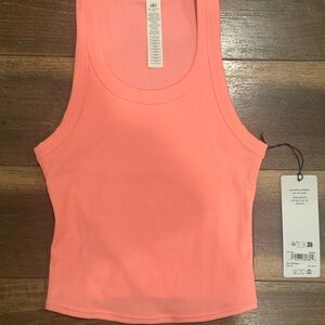 Alo Yoga Goddess Ribbed Go To Tank Neon Bubblegum NWT
